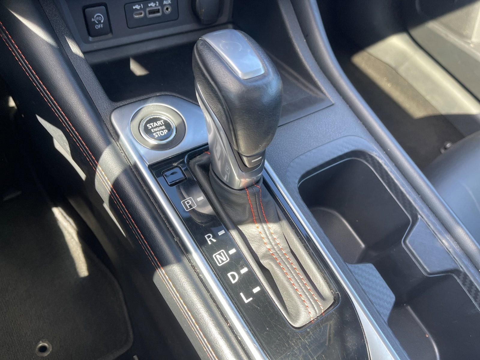 Used 2025 Nissan Sentra SR w/ SR Premium Package image 23