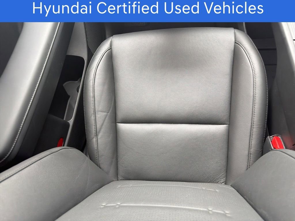 Certified 2025 Hyundai Santa Fe Limited FWD image 19