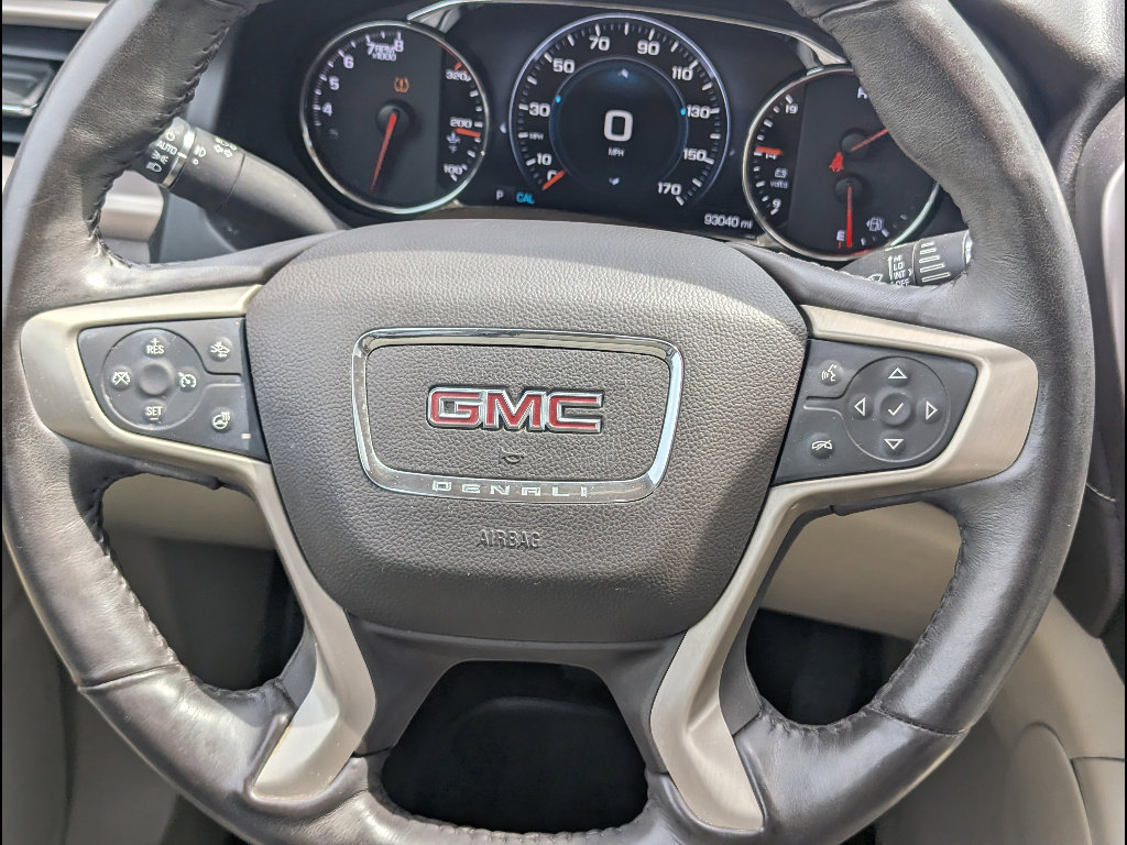 Used 2017 GMC Acadia Denali w/ Technology Package AWD/4WD image 30