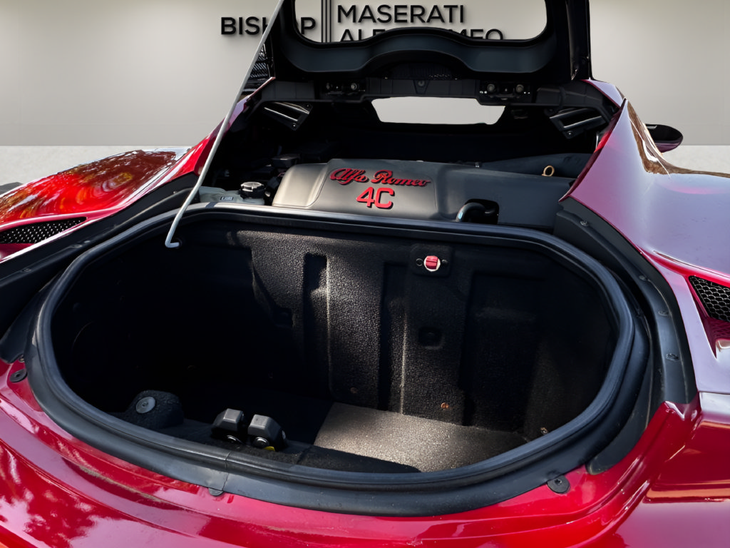 Used 2015 Alfa Romeo 4C Launch Edition w/ Convenience Group RWD image 19