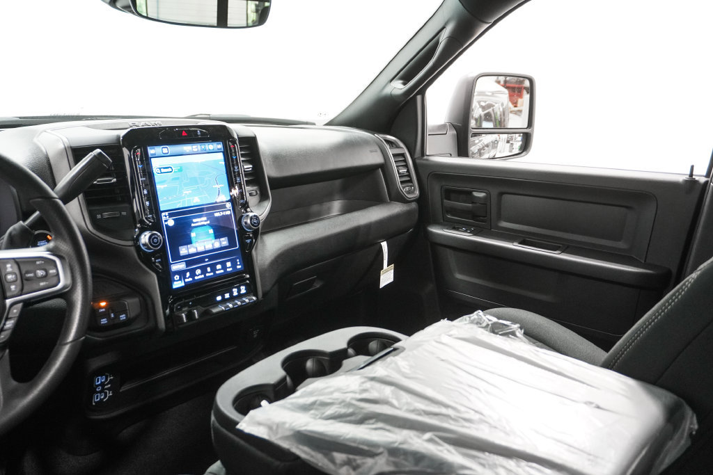 New 2026 RAM 3500 Tradesman AWD/4WD image 11