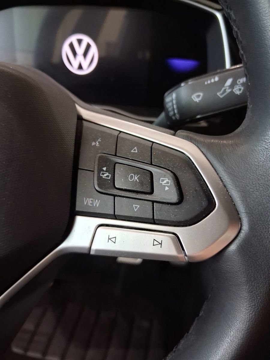 Used 2024 Volkswagen Jetta Sport image 13