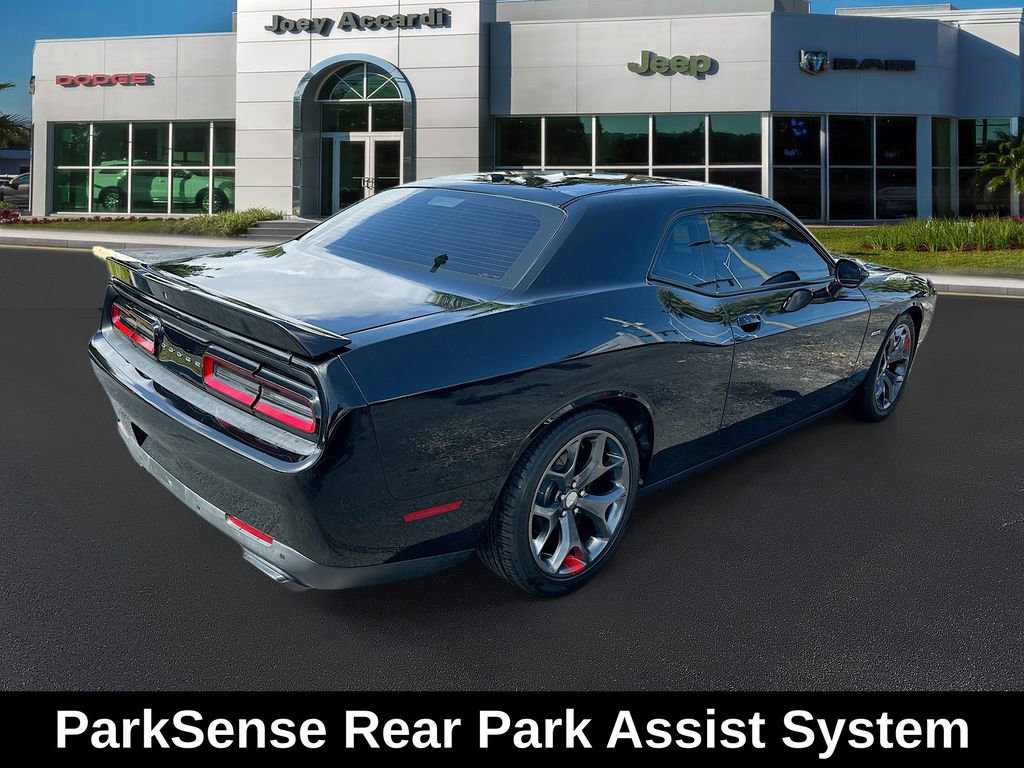 Used 2015 Dodge Challenger R/T w/ Quick Order Package 22B R/T image 9