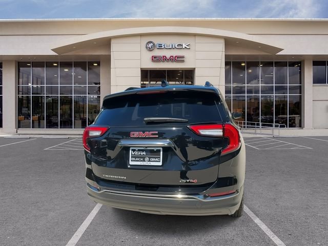 Used 2024 GMC Terrain AT4 w/ Tech Package AWD/4WD image 13