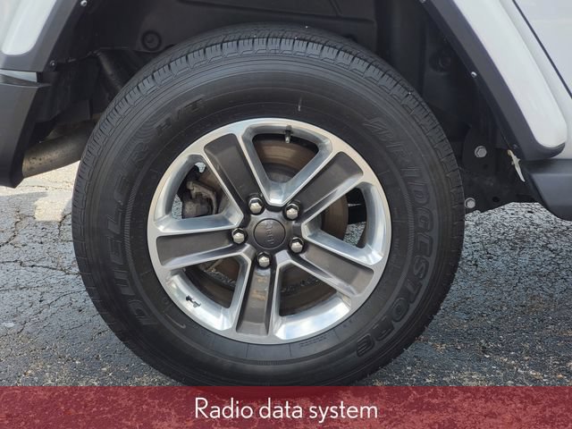 Used 2022 Jeep Wrangler Unlimited Sahara AWD/4WD image 6