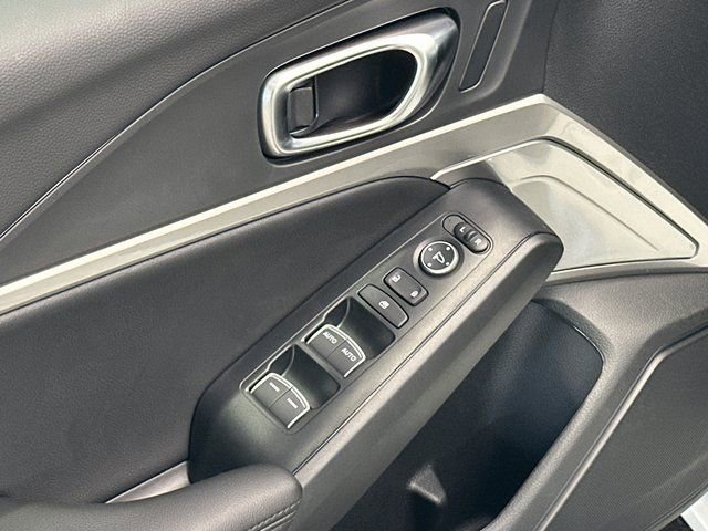 Certified 2025 Acura Integra Base image 14