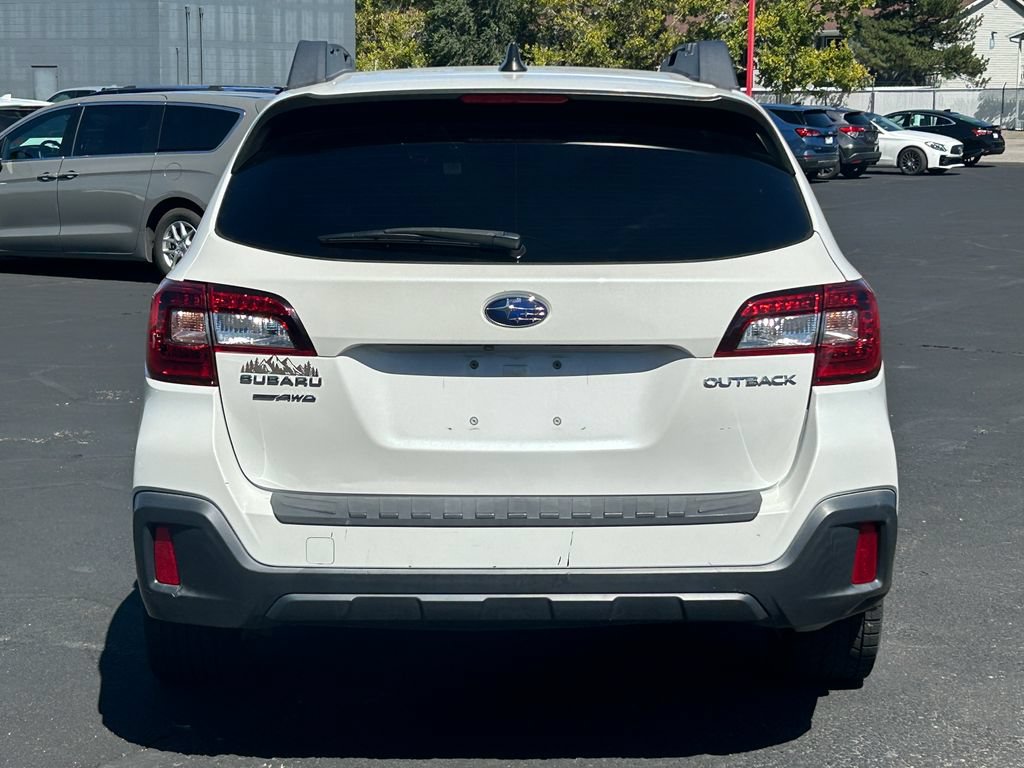 Used 2019 Subaru Outback 2.5i Premium w/ Popular Package #2 AWD/4WD image 5