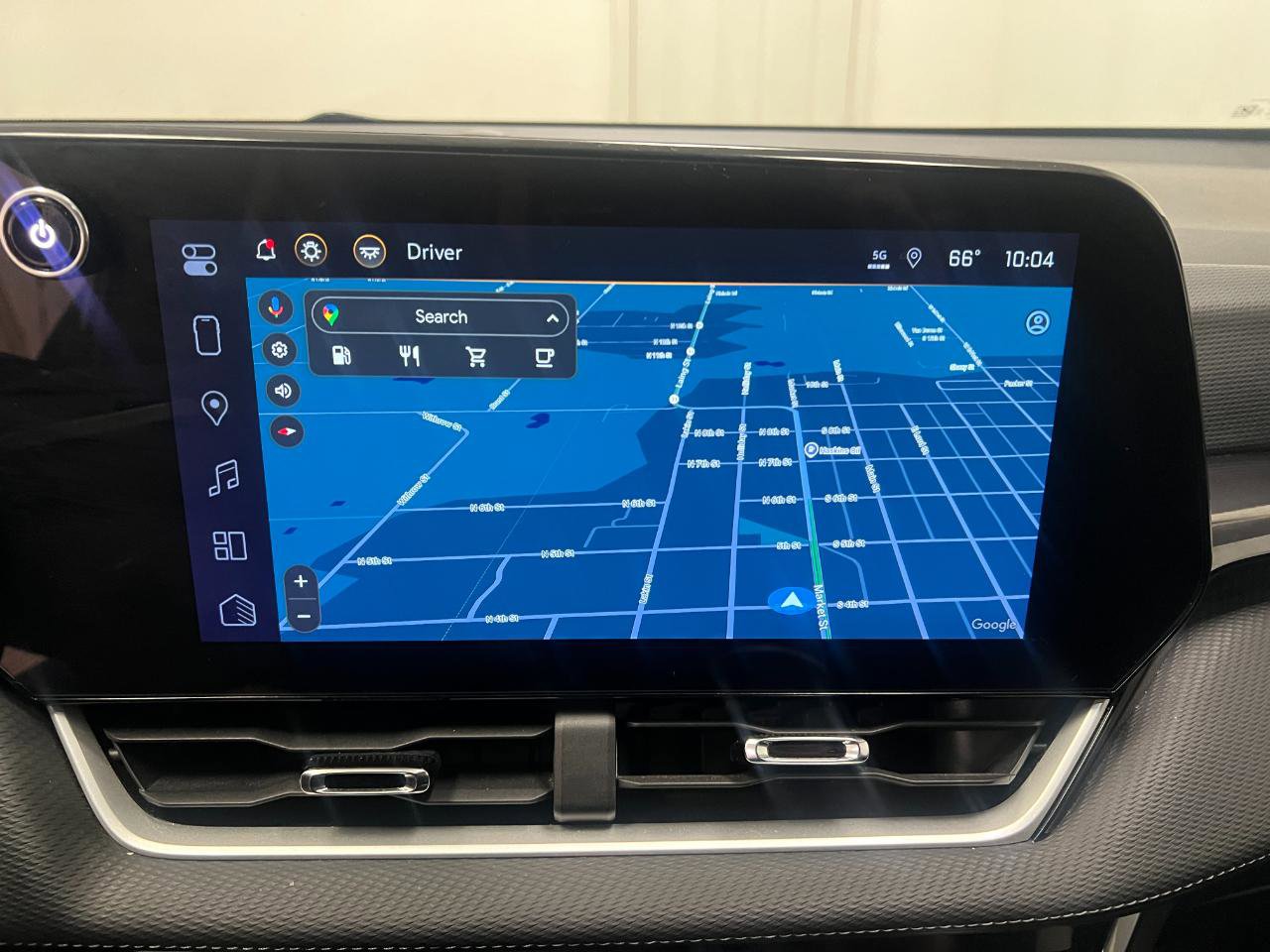 Used 2025 Chevrolet Equinox LT image 38