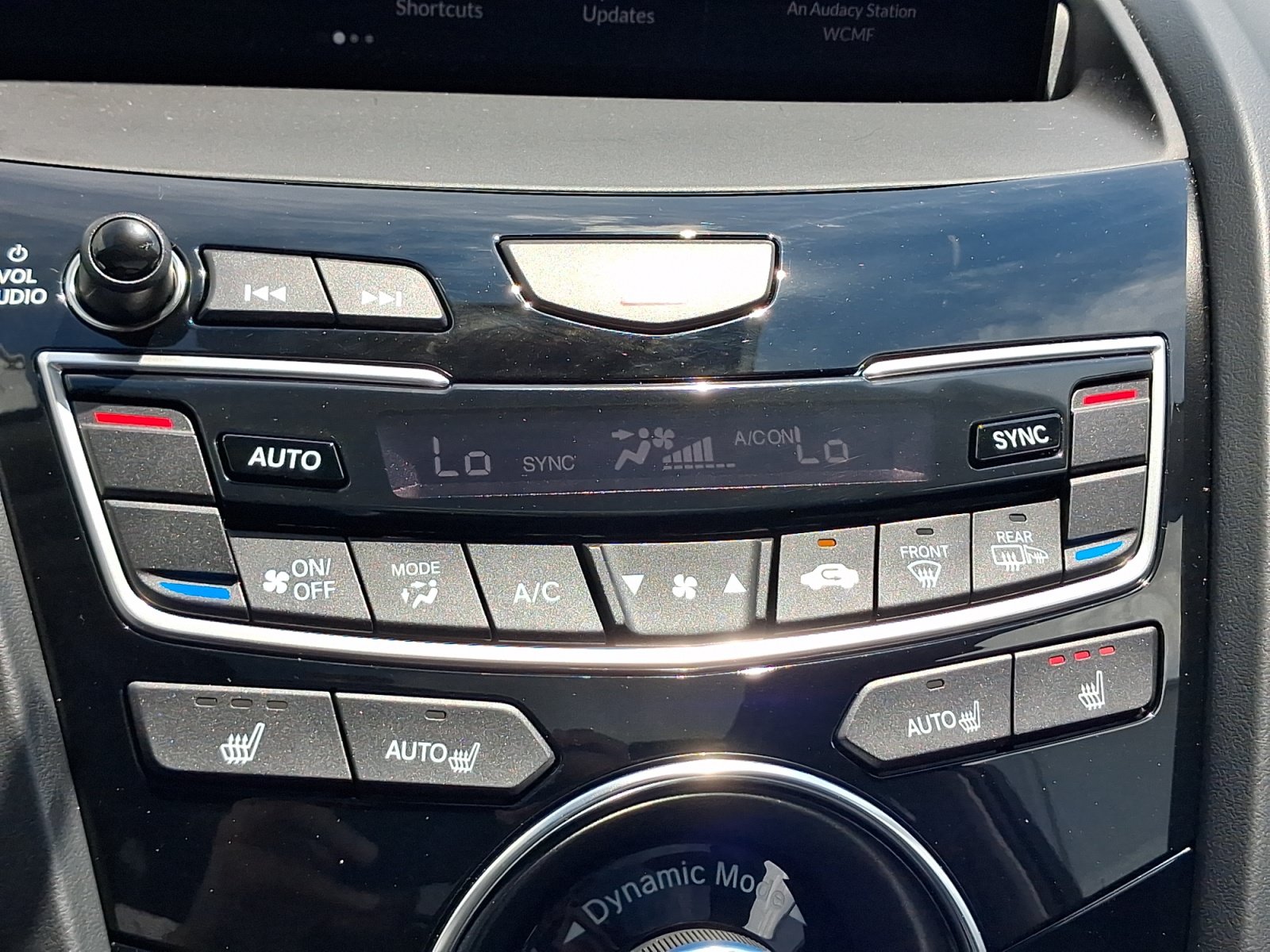 Used 2024 Acura RDX w/ Technology Package AWD/4WD image 17