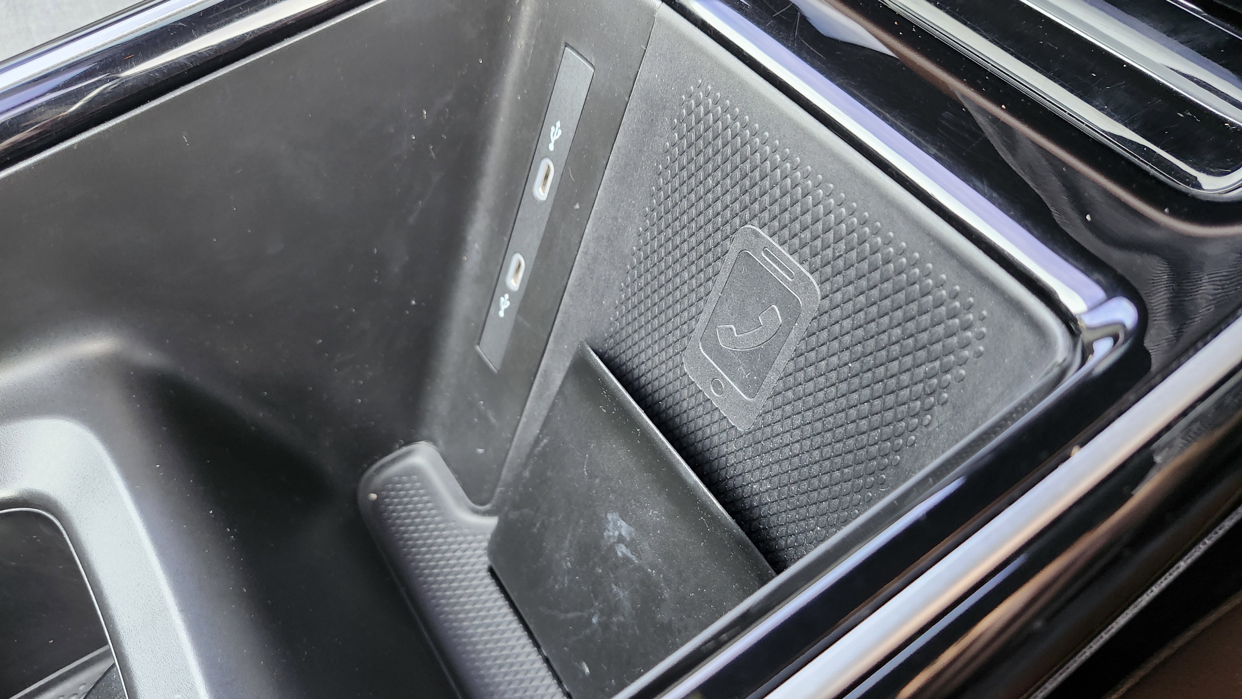 Used 2024 Volkswagen ID.4 2WD image 9