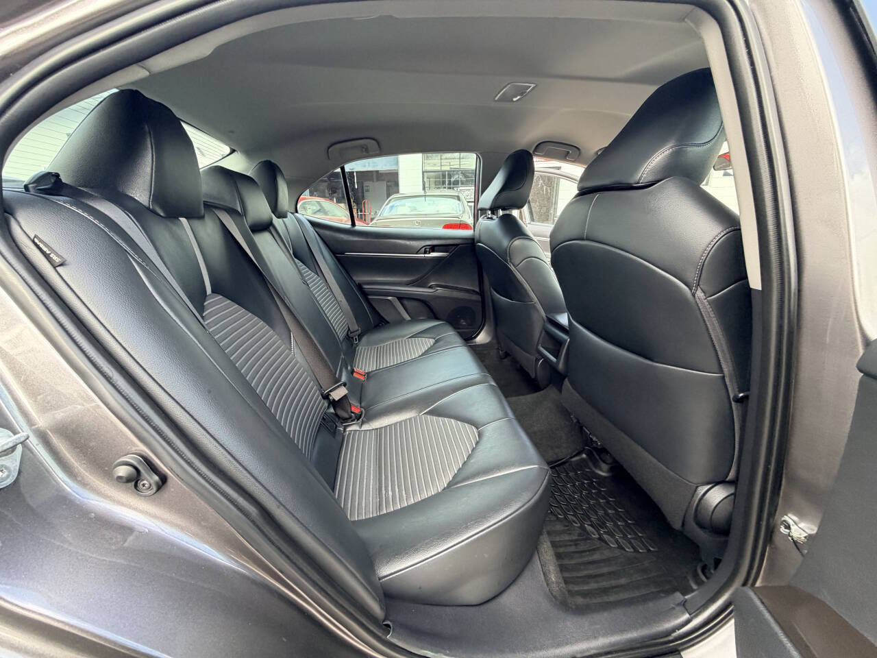 Used 2021 Toyota Camry LE FWD image 49