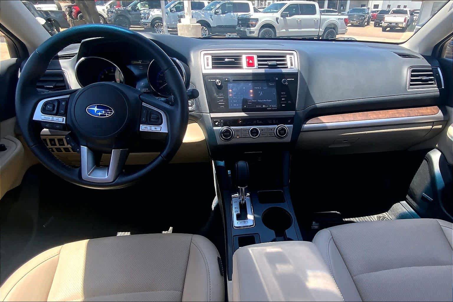 Used 2017 Subaru Outback 2.5i Limited AWD/4WD image 16