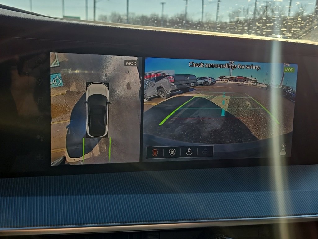 New 2025 Nissan Murano SL image 13