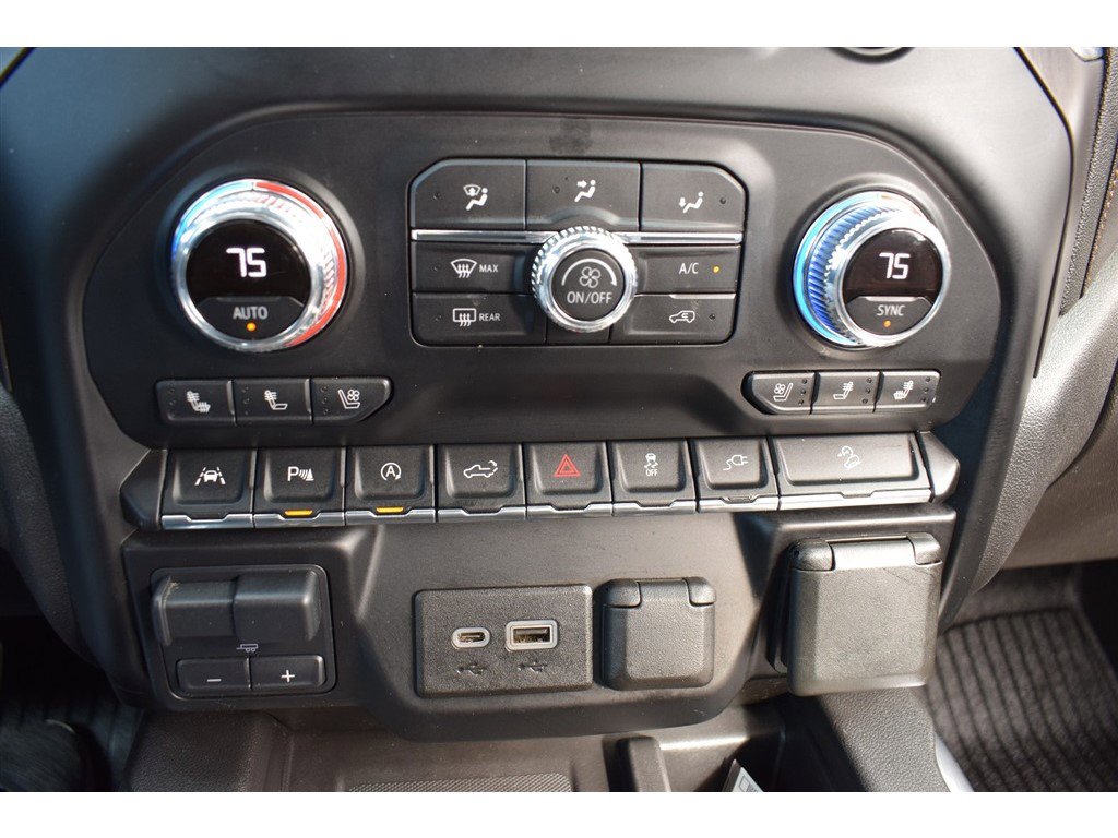 Used 2020 GMC Sierra 1500 AT4 w/ AT4 Premium Package image 30