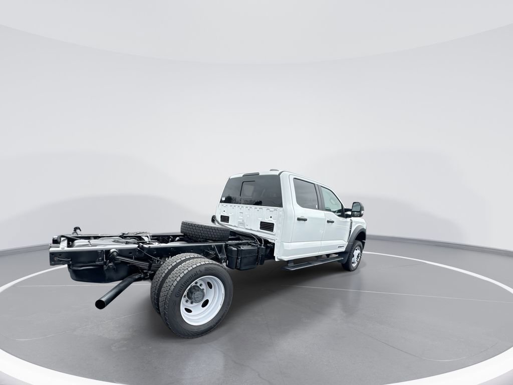 Used 2025 Ford F550 4x4 Crew Cab Super Duty image 8