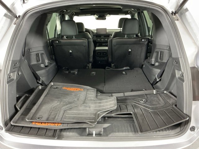 Used 2025 Honda Pilot TrailSport image 29