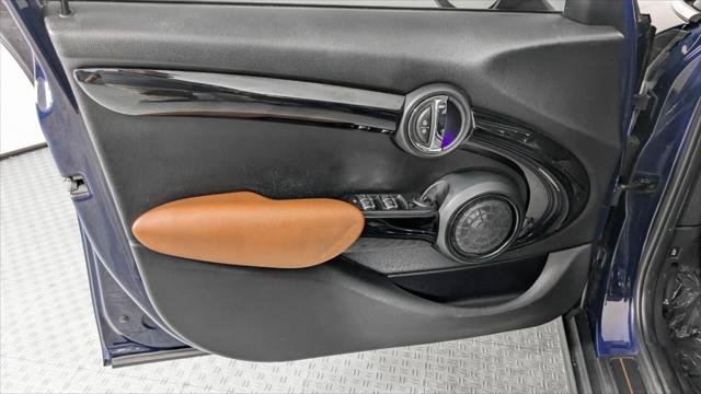 Used 2017 MINI Cooper S FWD image 13
