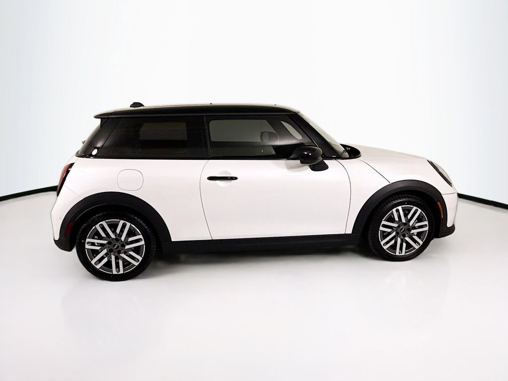 New 2026 MINI Cooper 2-Door Hardtop image 4