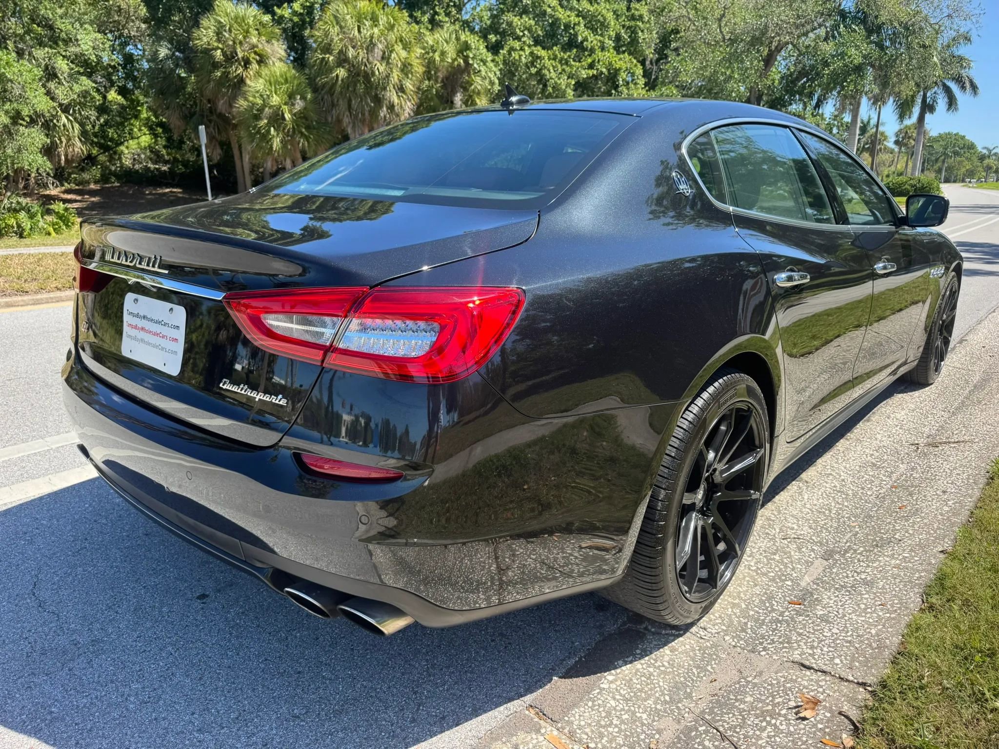 Used 2015 Maserati Quattroporte S Q4 AWD/4WD image 7