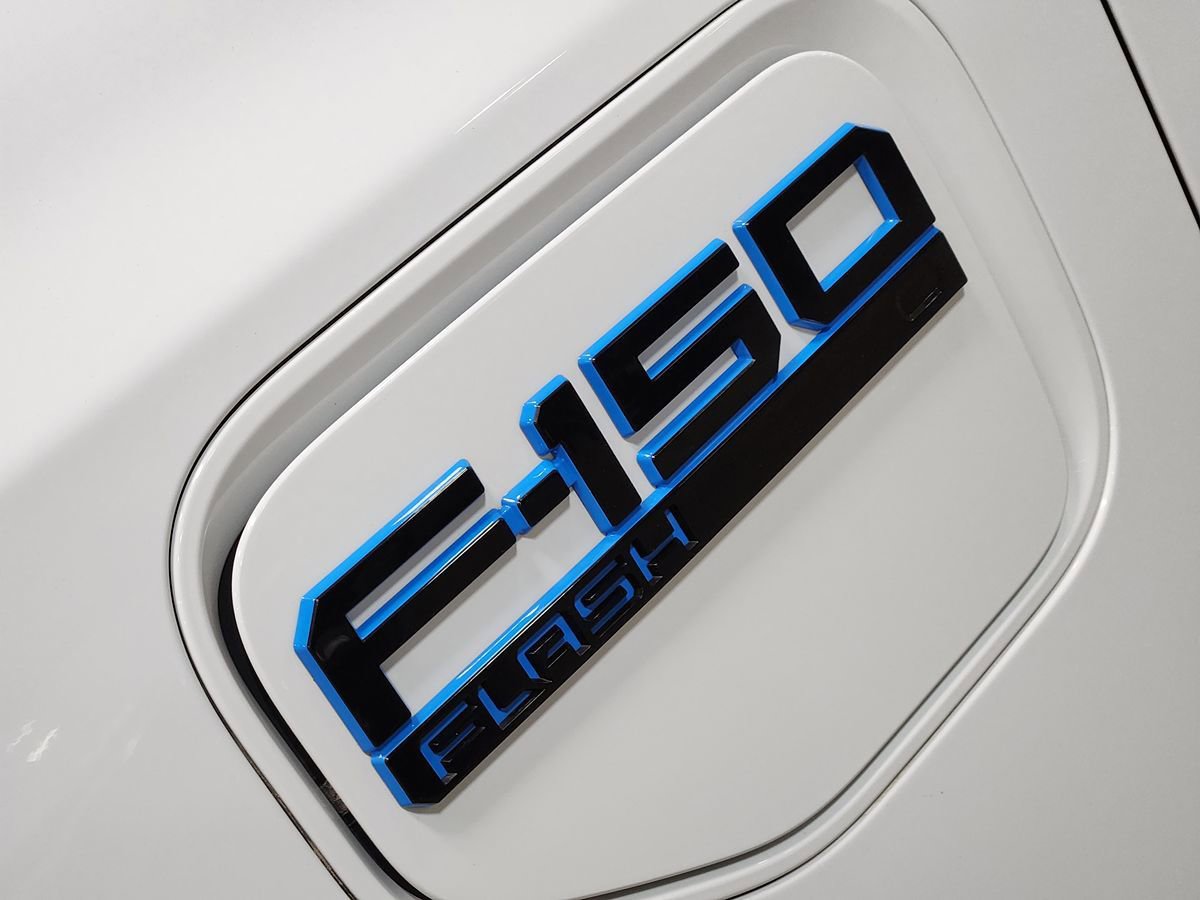 Used 2024 Ford F150 Lightning Flash AWD/4WD image 25