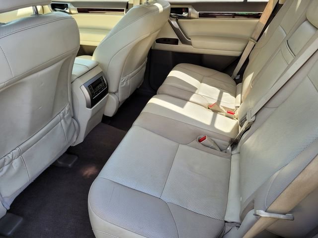 Used 2017 Lexus GX 460 Premium w/ Premium Package AWD/4WD image 17