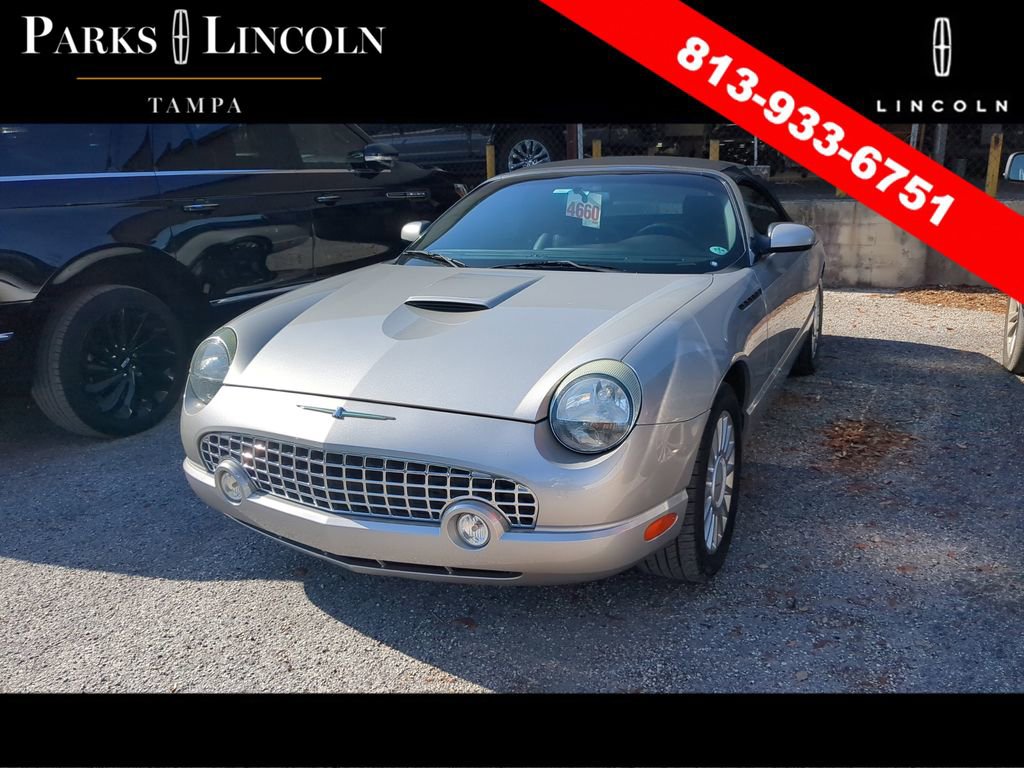 Used 2004 Ford Thunderbird RWD image 4