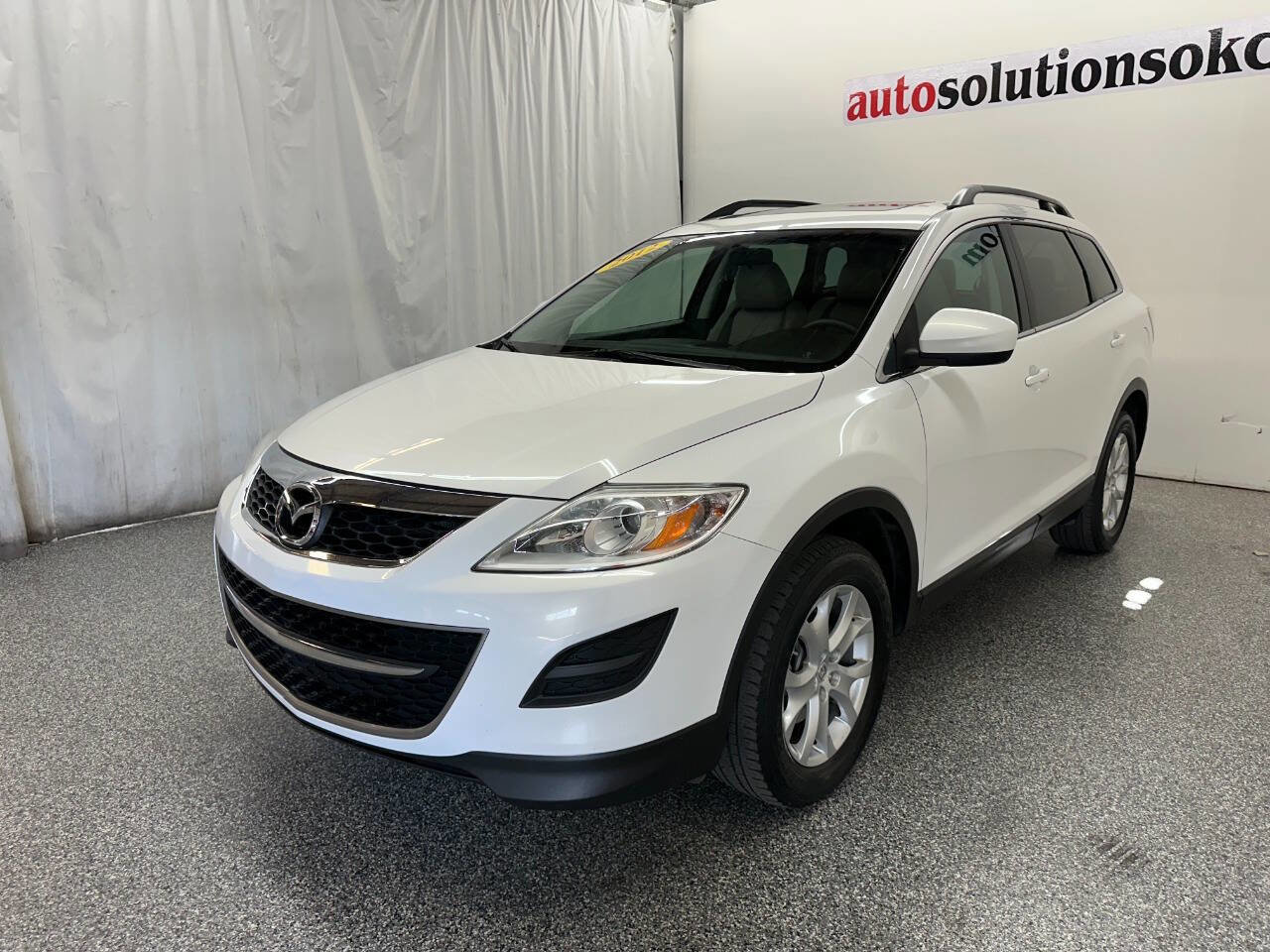 Used 2012 MAZDA CX-9 Touring w/ Moonroof & Bose Audio Pkg image 3
