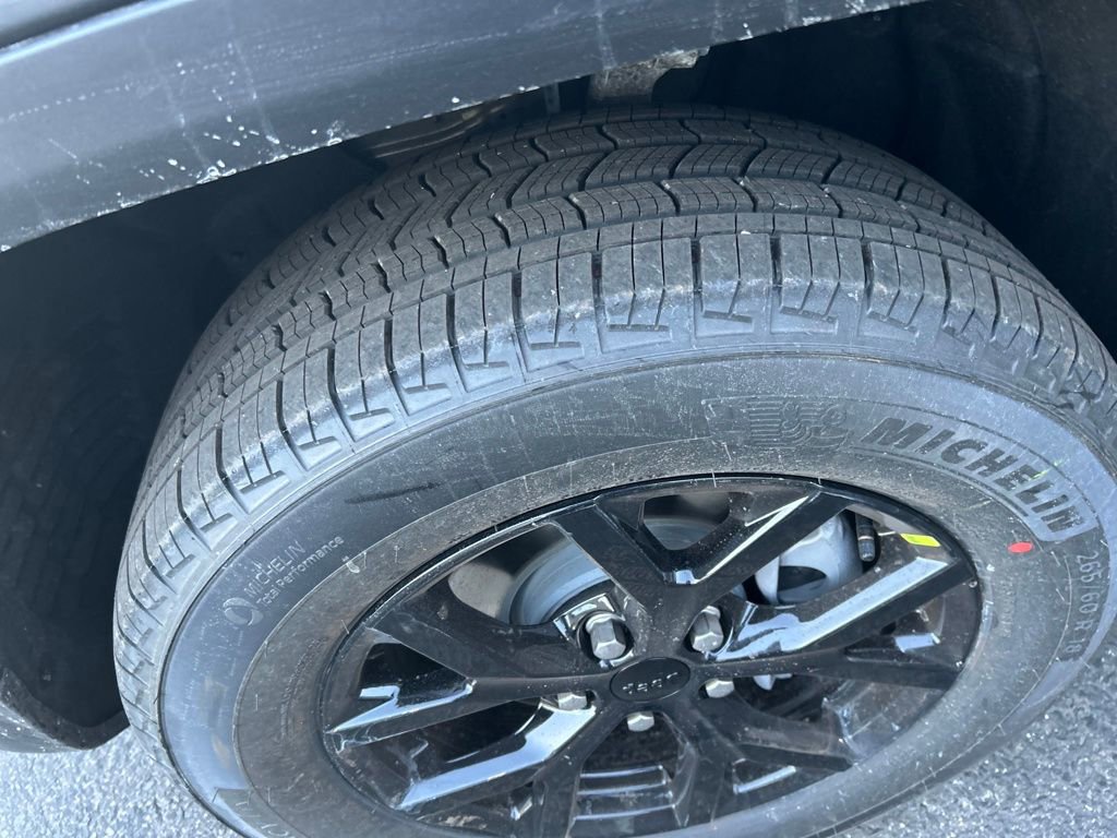 New 2026 Jeep Grand Cherokee Altitude image 30