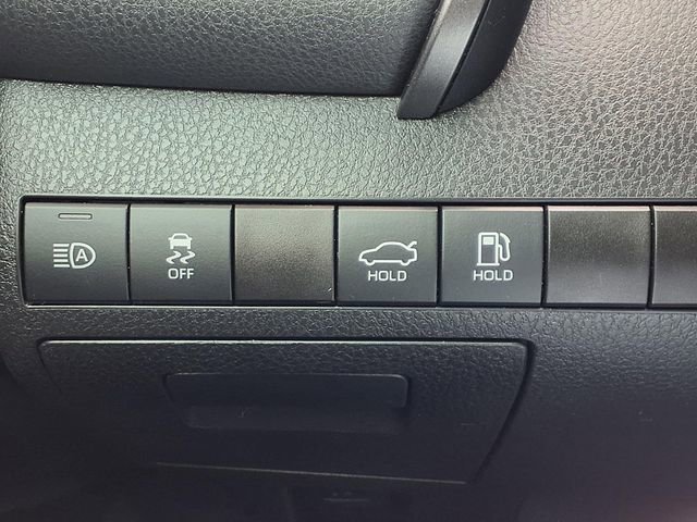 Used 2022 Toyota Camry XSE FWD image 16