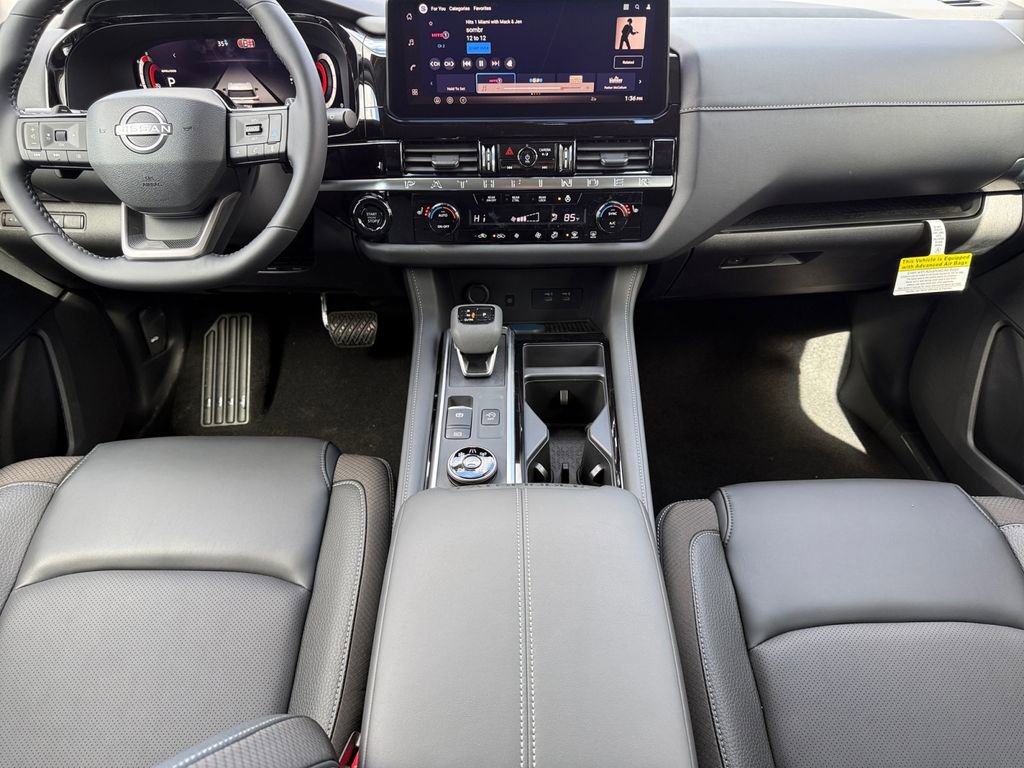 New 2026 Nissan Pathfinder SL image 10