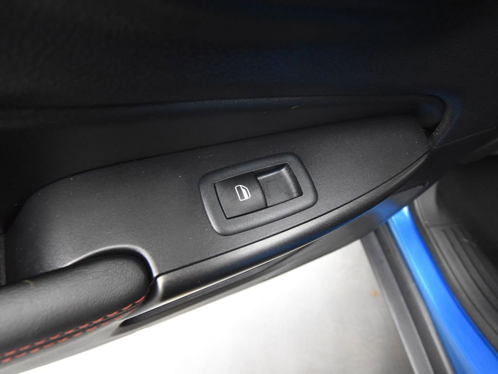 Used 2022 Jeep Cherokee Trailhawk w/ Comfort/Convenience Group image 10