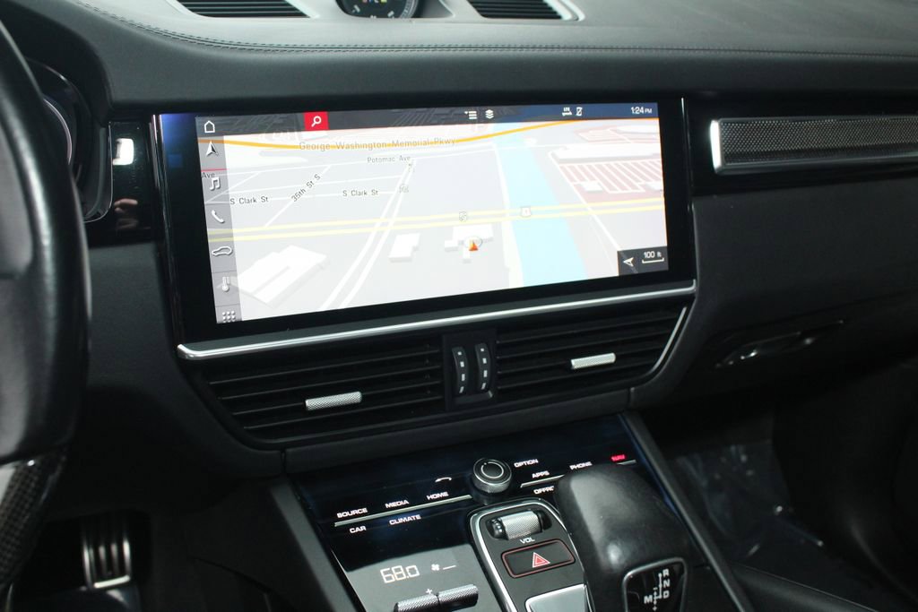 Used 2019 Porsche Cayenne Turbo AWD/4WD image 18