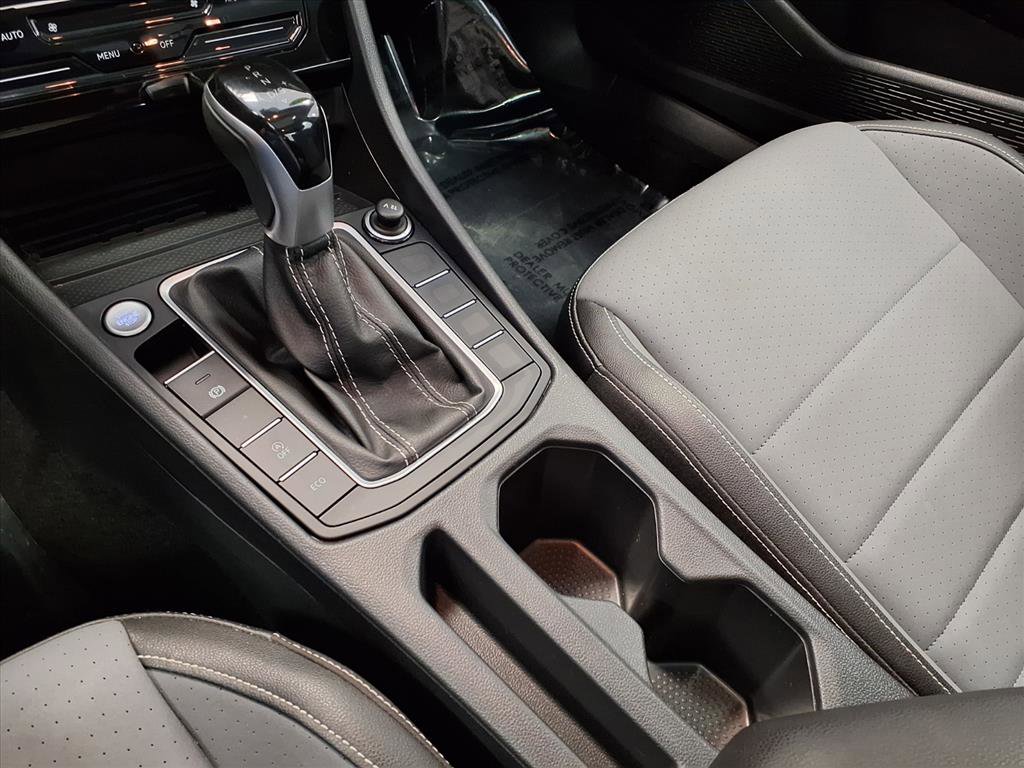 Used 2025 Volkswagen Jetta SE image 22