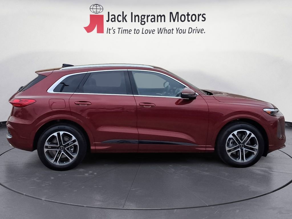 New 2025 Audi Q5 Prestige image 6