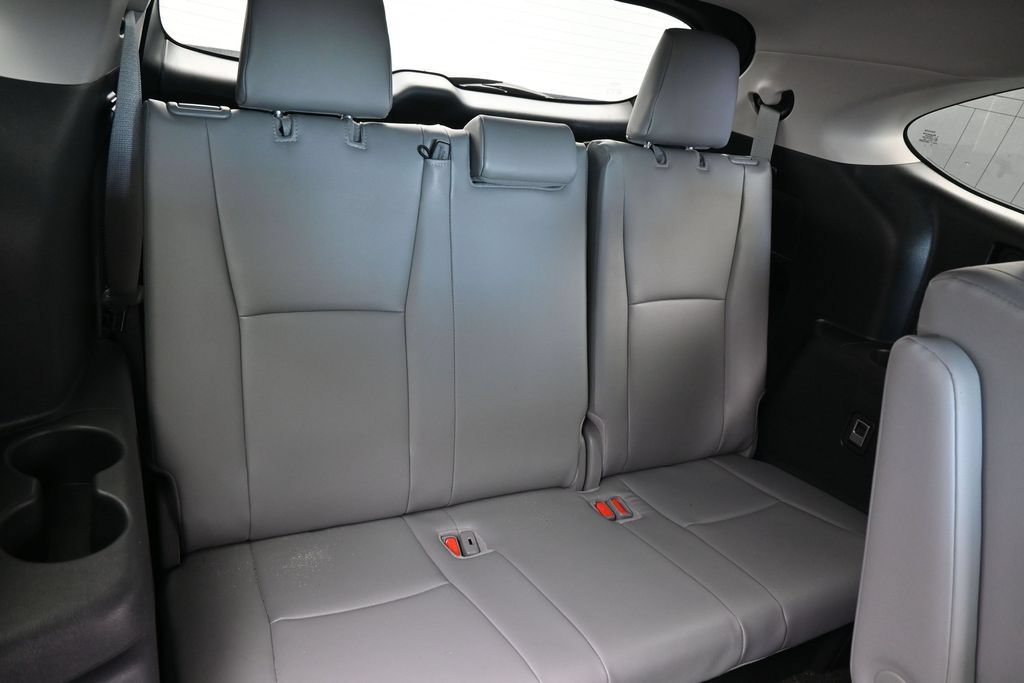 Used 2026 Toyota Highlander XLE AWD/4WD image 43