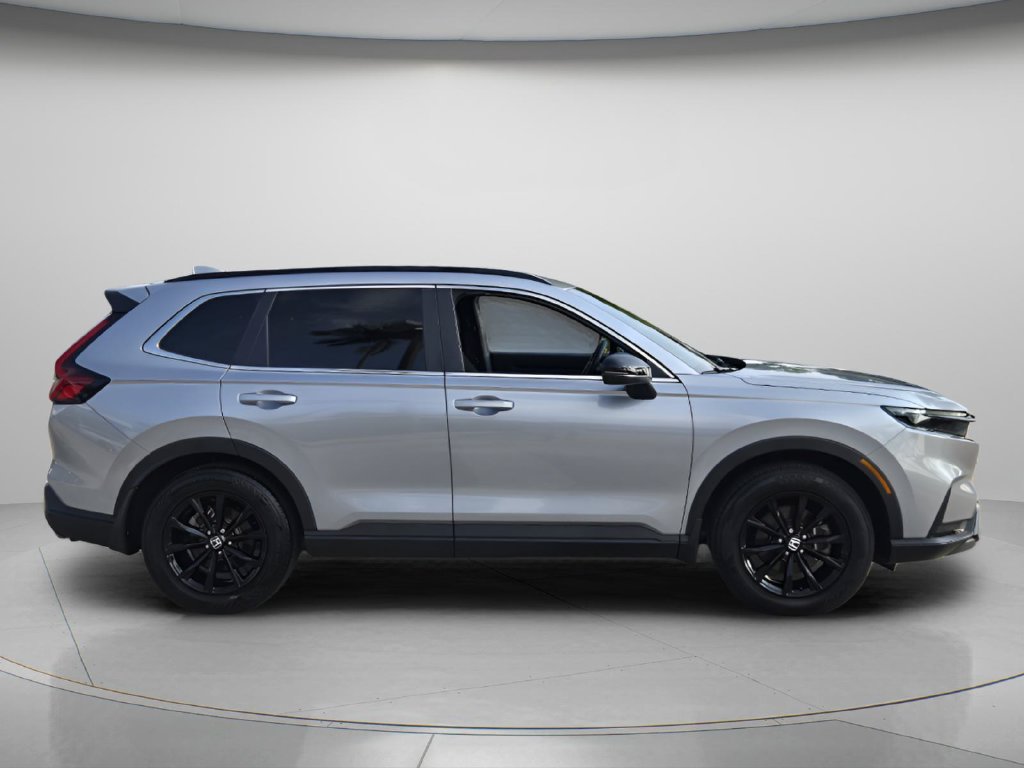 Certified 2025 Honda CR-V Sport image 3