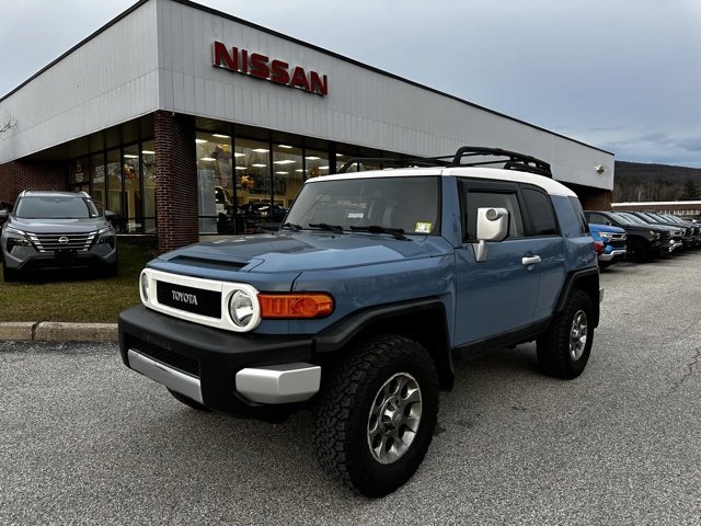 Used 2013 Toyota FJ Cruiser 4WD image 1