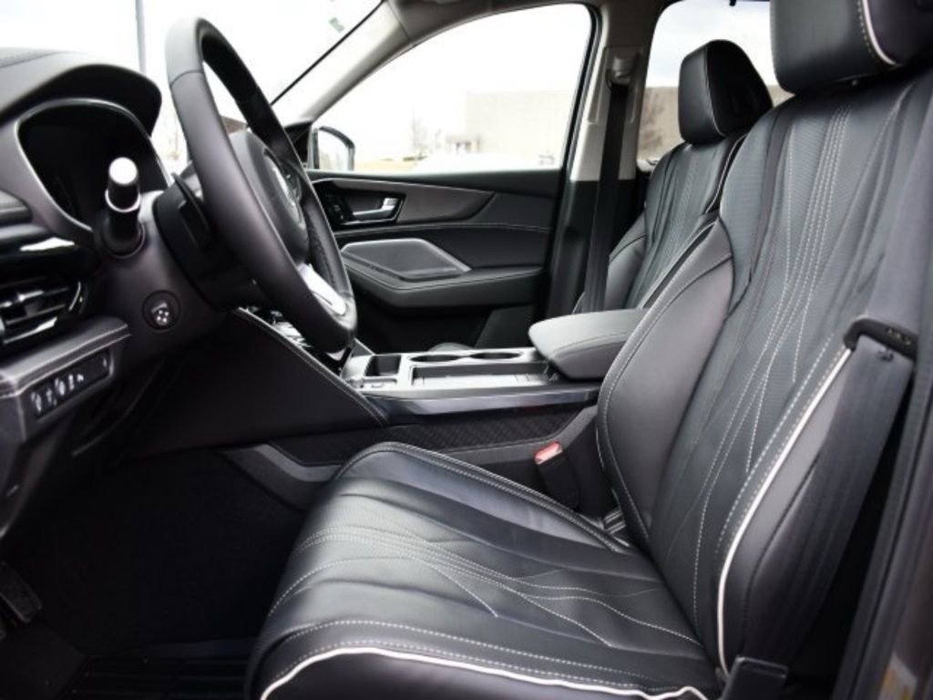 New 2026 Acura MDX SH-AWD w/ Advance Package image 13