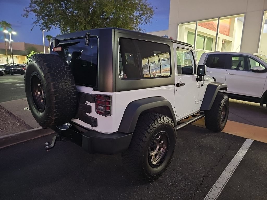 Used 2018 Jeep Wrangler Sport AWD/4WD image 6