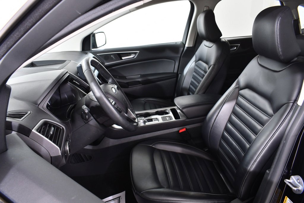 Used 2023 Ford Edge SEL w/ Convenience Package image 6