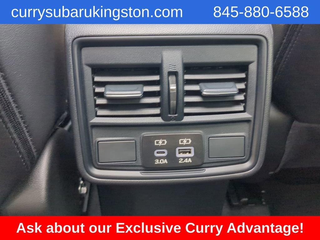 Used 2025 Subaru Forester Premium image 18