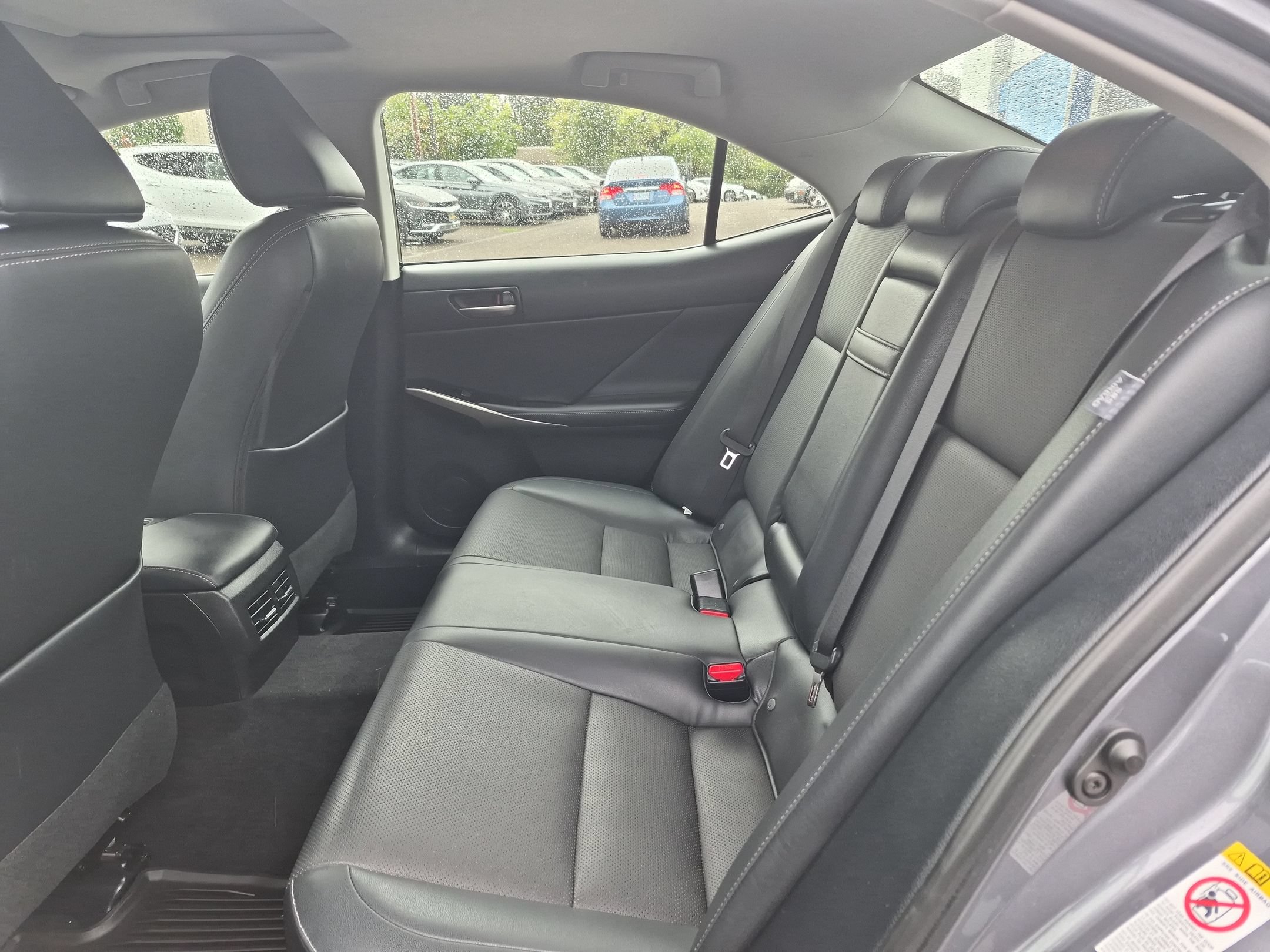 Used 2017 Lexus IS 300 AWD image 24