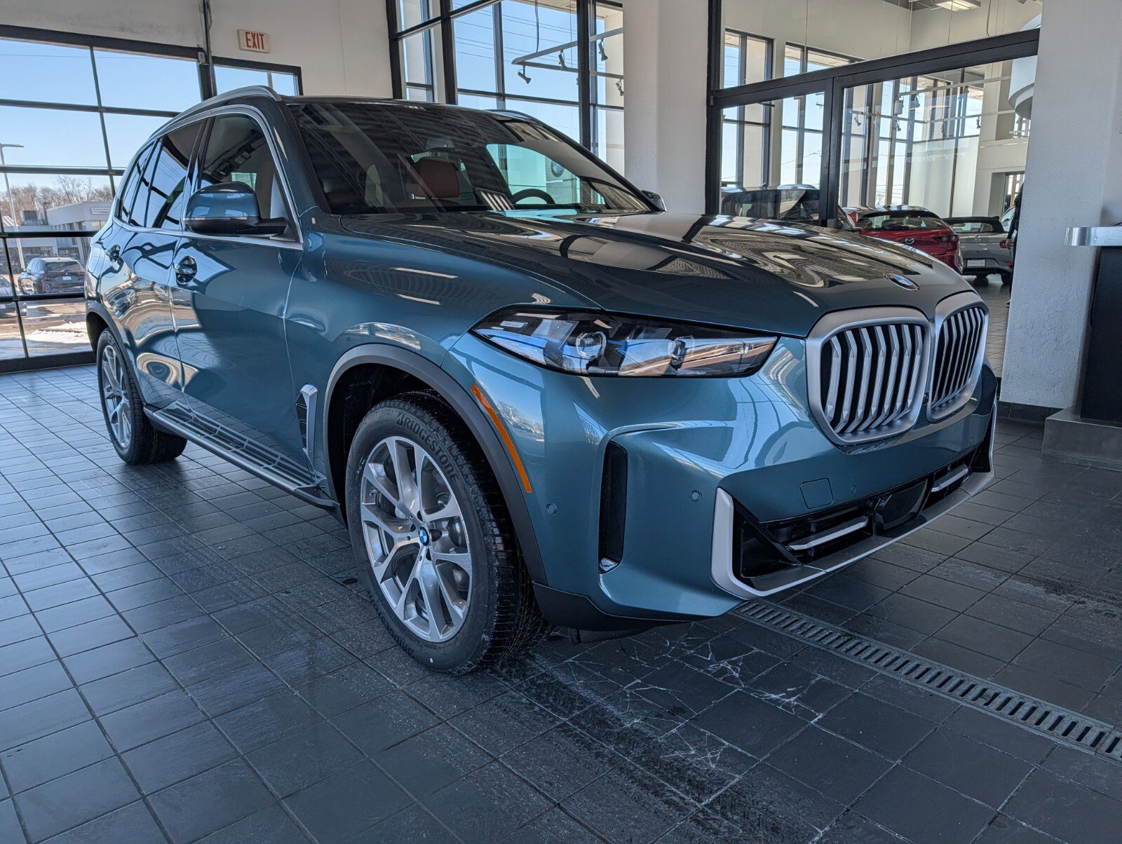 New 2026 BMW X5 xDrive40i w/ Executive Package