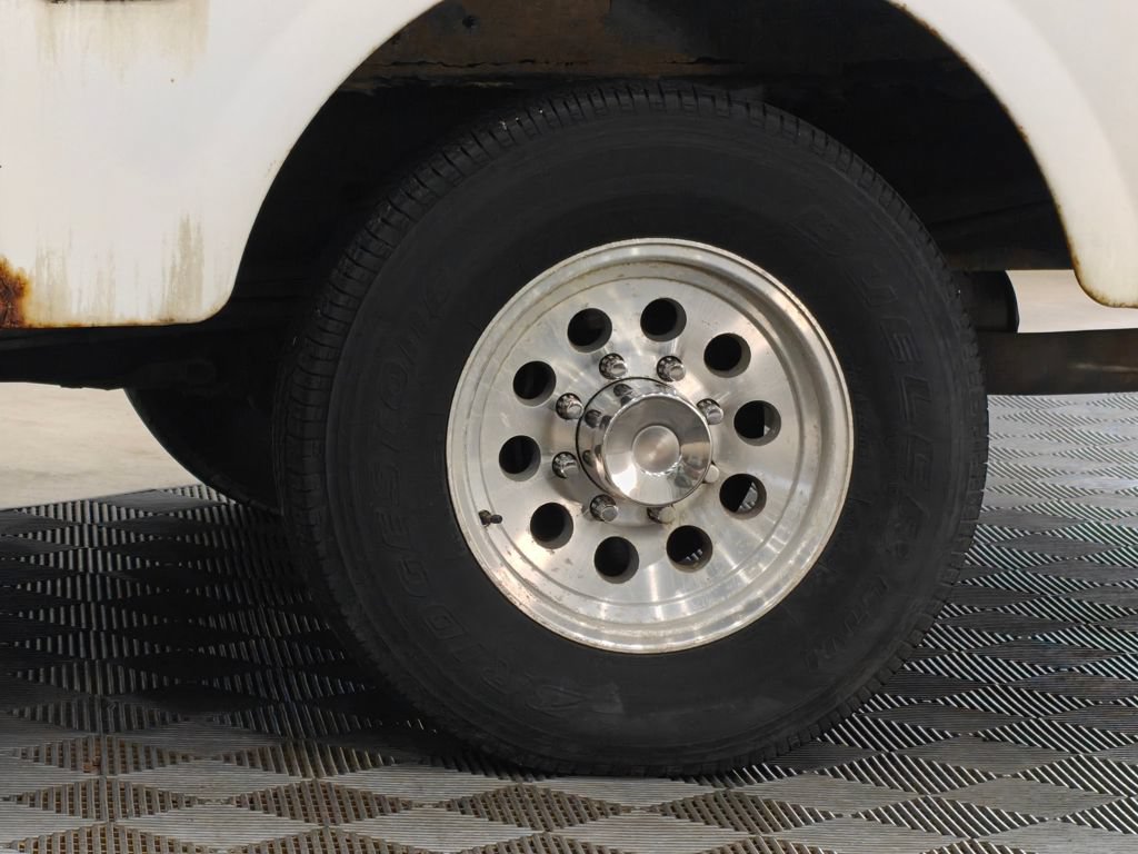 Used 2004 Chevrolet Express 3500 RWD image 39