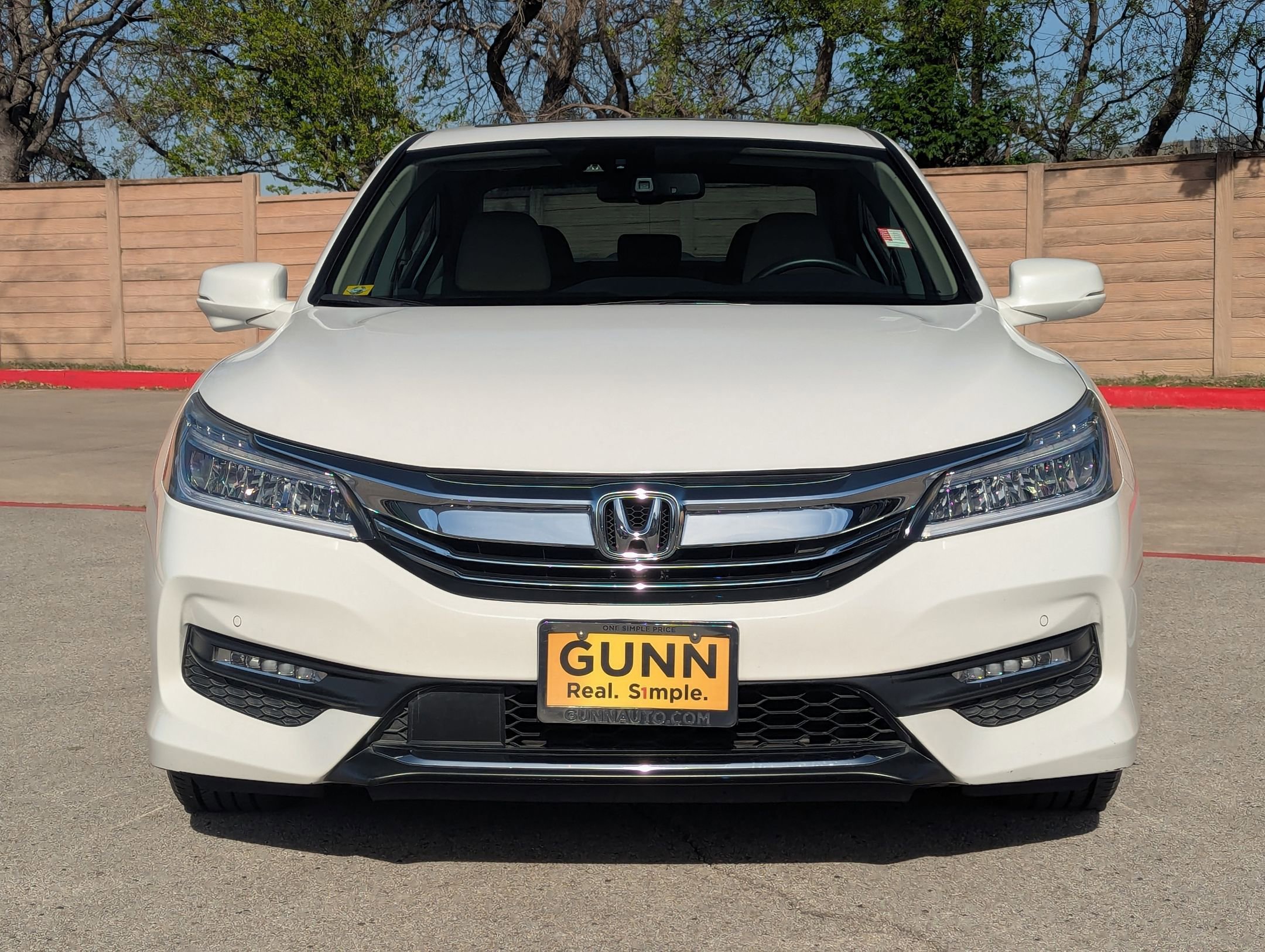 Used 2016 Honda Accord Touring image 8