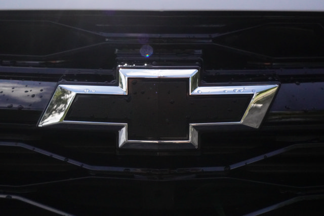 Used 2021 Chevrolet Blazer LT w/ LPO, Black Accent Package FWD image 36