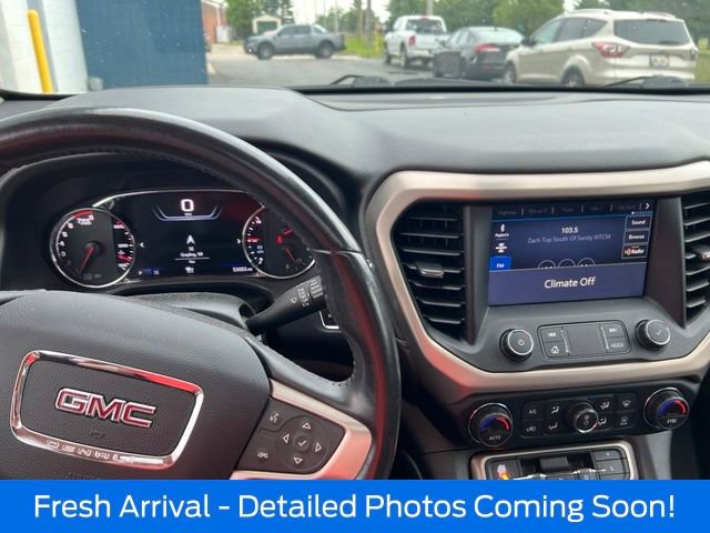 Used 2020 GMC Acadia Denali w/ GMC Pro Grade Package AWD/4WD image 11