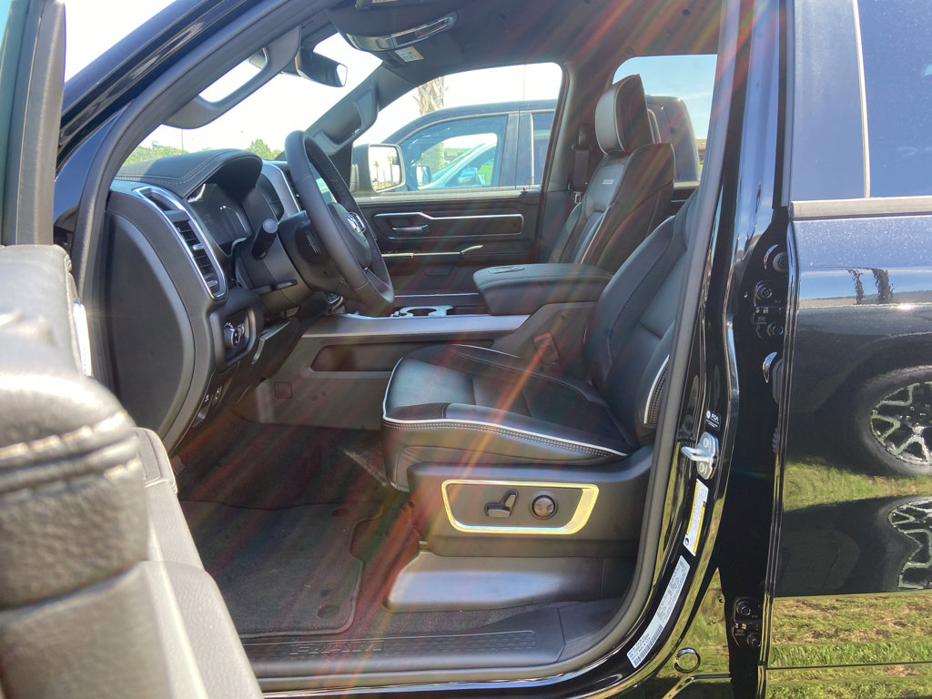 New 2026 RAM 1500 Laramie w/ Night Edition image 16