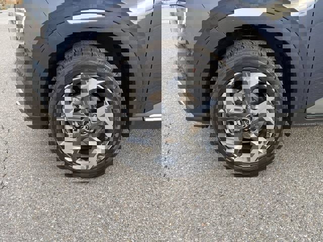 New 2026 Hyundai Venue SEL image 39