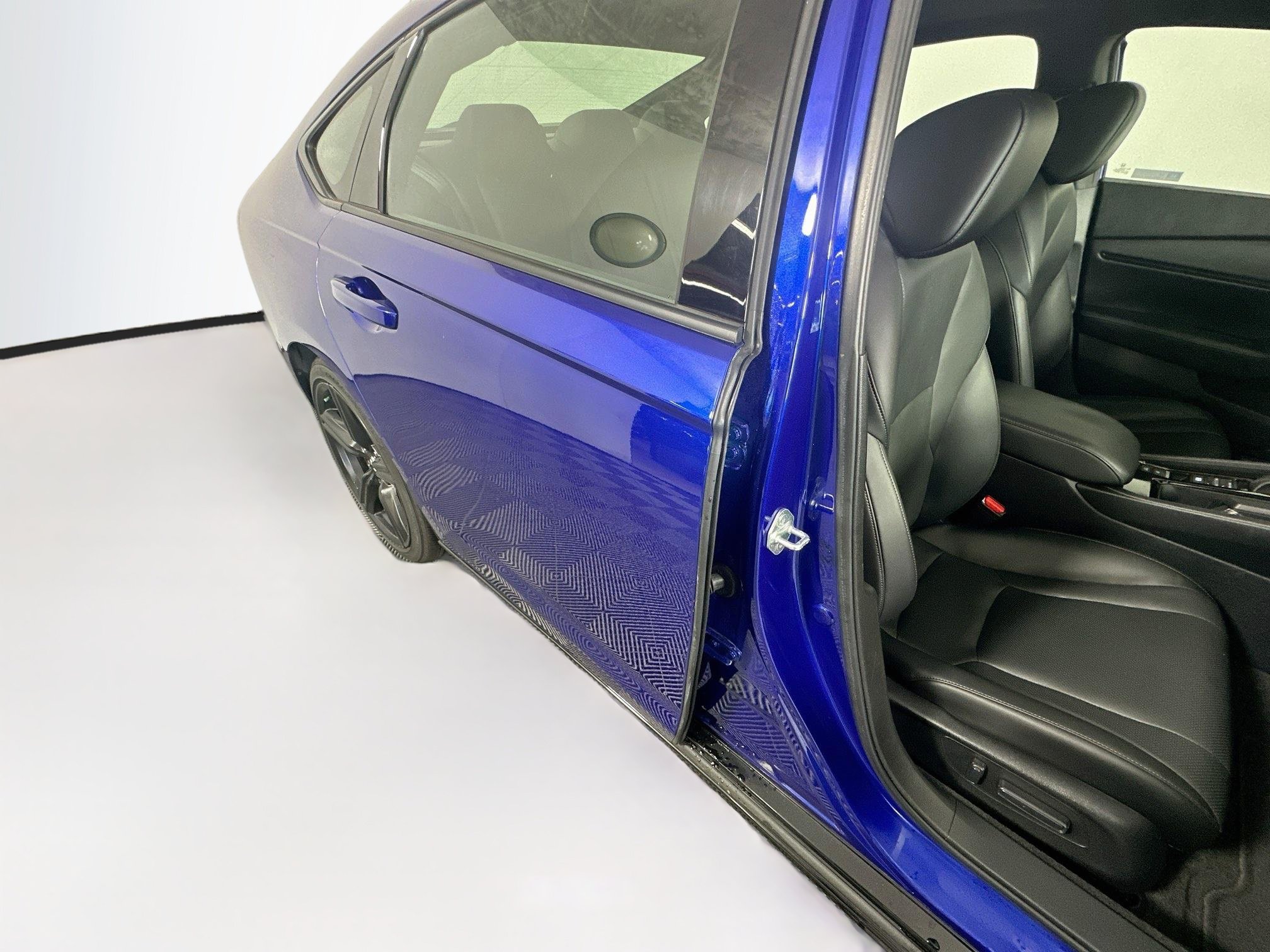 Used 2024 Honda Accord Sport image 28